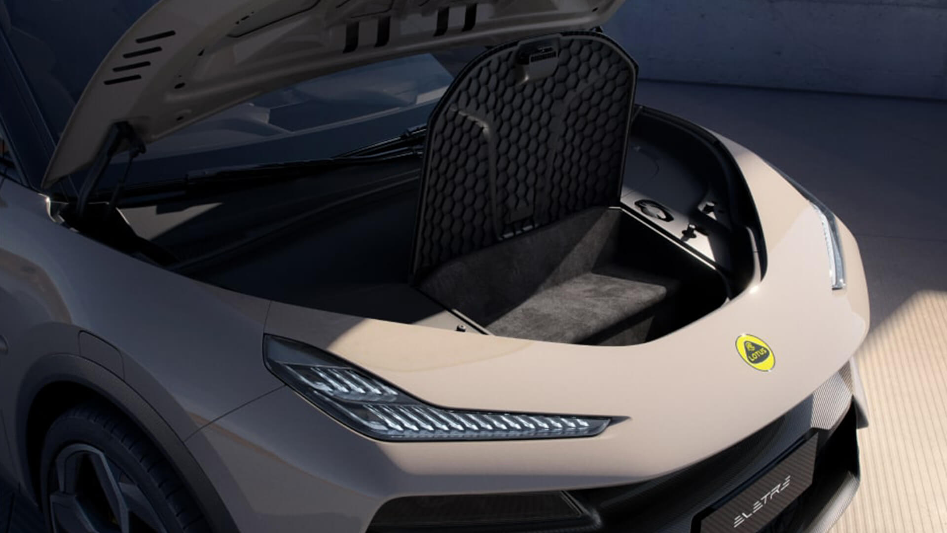 LOTUS ELETRE rangement avant