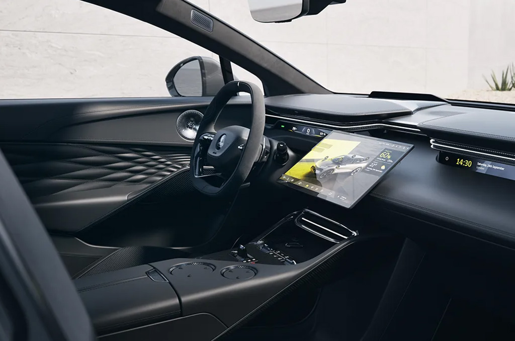 console-centrale-eletre-carbon Console centrale eletre carbon